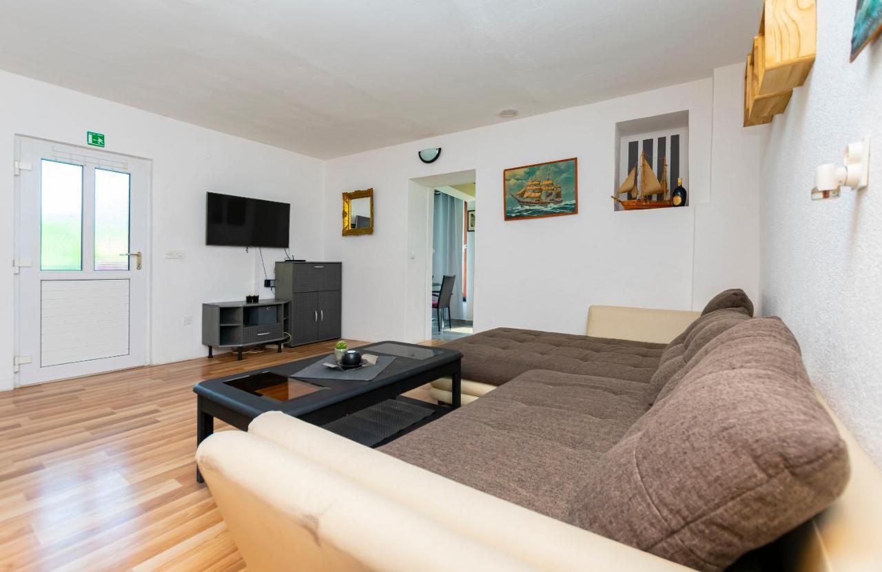 Willa House Coso Podspilje  Zewnętrze zdjęcie