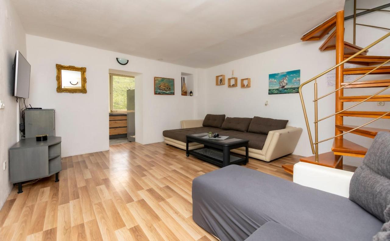 Willa House Coso Podspilje  Zewnętrze zdjęcie